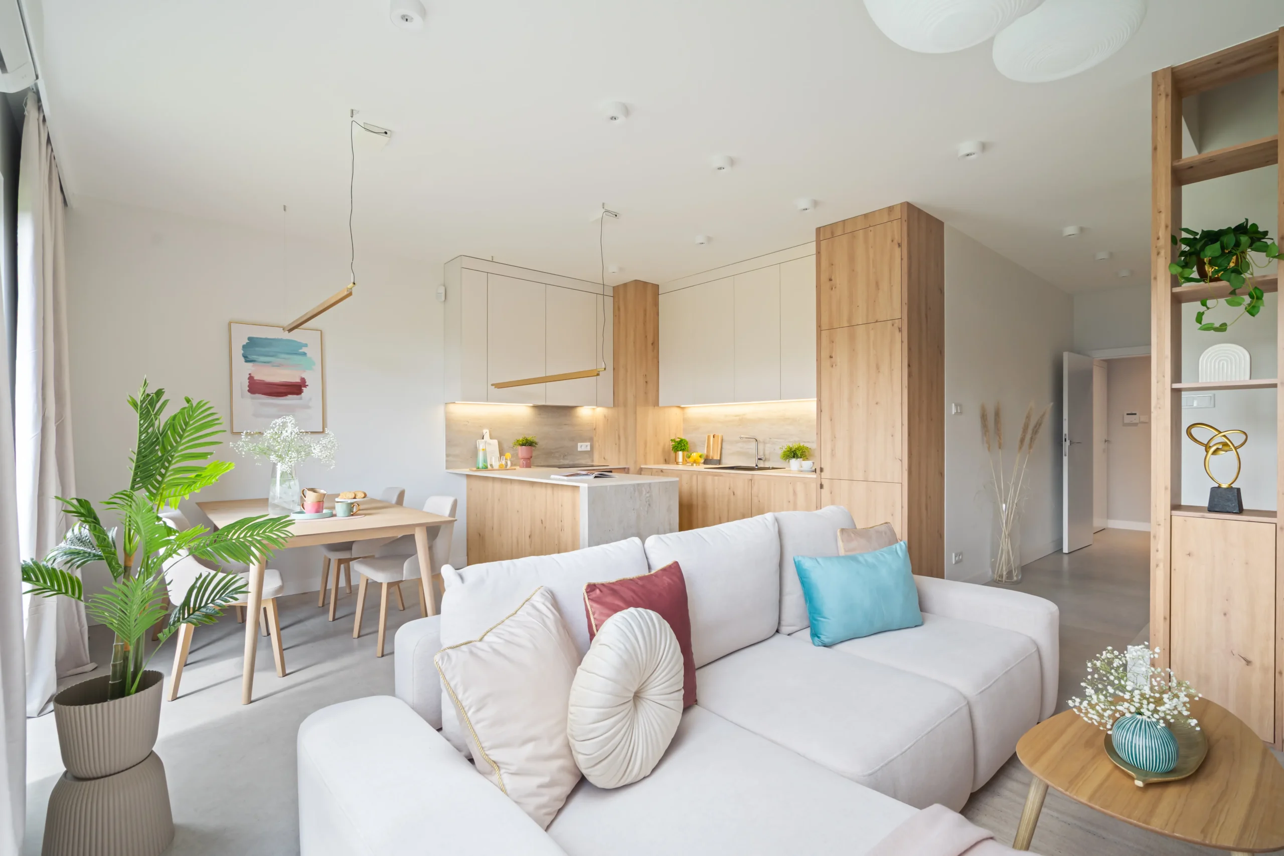 Nowoczesny wystrój wnętrza domu pokazowego – przykład aranżacji w Klebark Park